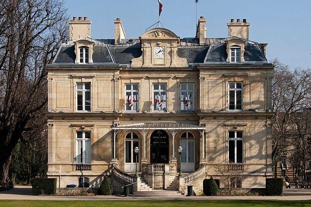 Choisy-le-roi/immobilier/CENTURY21 ACV/ancienne mairie de choisy le roi