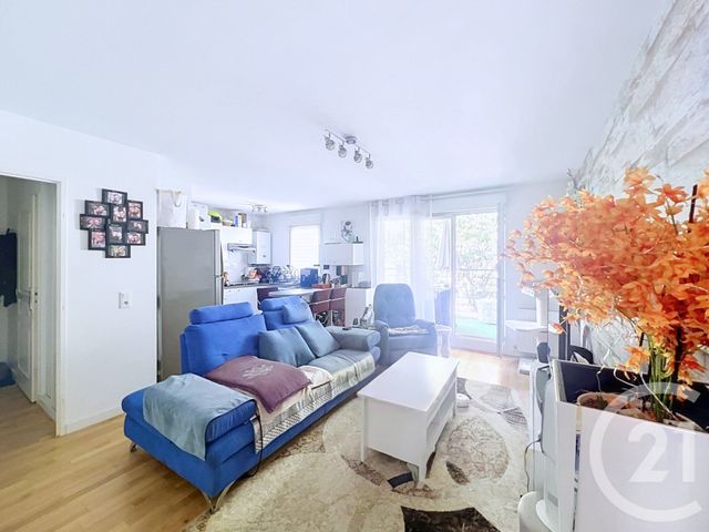 Appartement F3 à vendre - 3 pièces - 65.62 m2 - CHOISY LE ROI - 94 - ILE-DE-FRANCE - Century 21 Acv