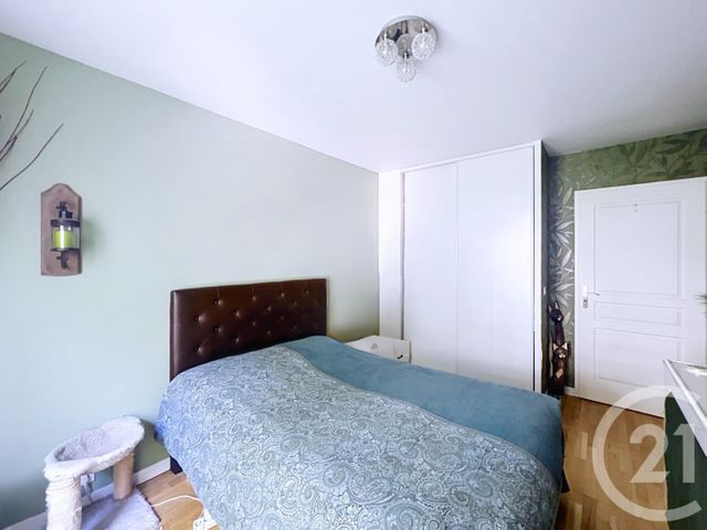Appartement F3 à vendre - 3 pièces - 65.62 m2 - CHOISY LE ROI - 94 - ILE-DE-FRANCE - Century 21 Acv