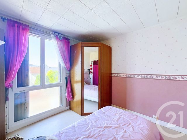 Appartement F4 à vendre - 4 pièces - 62.11 m2 - CHOISY LE ROI - 94 - ILE-DE-FRANCE - Century 21 Acv
