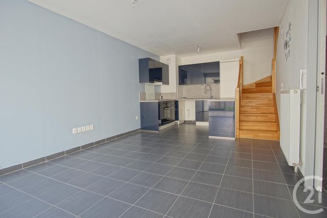 Appartement F4 à vendre - 4 pièces - 76.07 m2 - CHOISY LE ROI - 94 - ILE-DE-FRANCE - Century 21 Acv