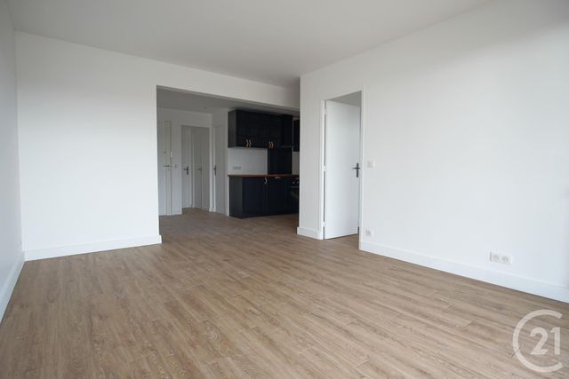 Appartement F3 à louer - 3 pièces - 54.89 m2 - ST MAUR DES FOSSES - 94 - ILE-DE-FRANCE - Century 21 Acv