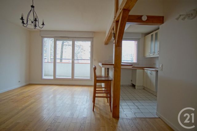 Appartement F3 à louer - 3 pièces - 62.07 m2 - CRETEIL - 94 - ILE-DE-FRANCE - Century 21 Acv