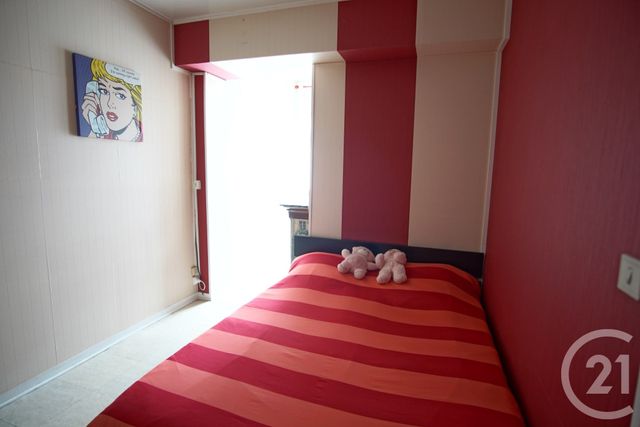 Appartement F2 à vendre - 2 pièces - 44.88 m2 - CHOISY LE ROI - 94 - ILE-DE-FRANCE - Century 21 Acv