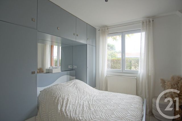 Appartement F2 à vendre - 2 pièces - 50.23 m2 - THIAIS - 94 - ILE-DE-FRANCE - Century 21 Acv