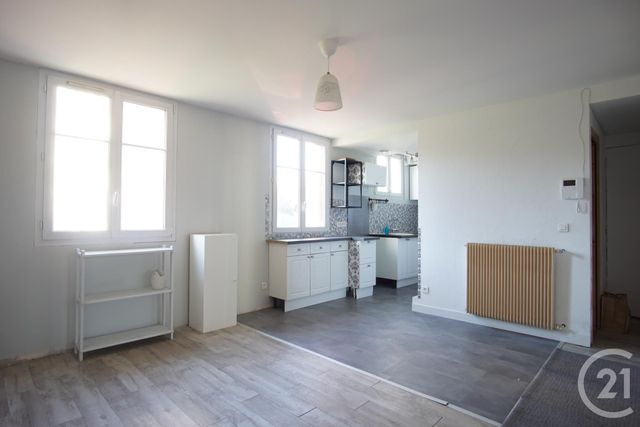 Appartement F4 à vendre - 4 pièces - 59.94 m2 - CHOISY LE ROI - 94 - ILE-DE-FRANCE - Century 21 Acv