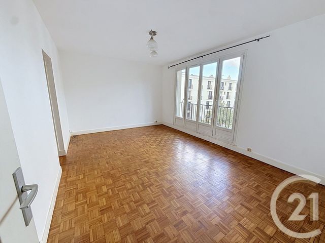 Appartement F2 à vendre - 2 pièces - 46.73 m2 - CHOISY LE ROI - 94 - ILE-DE-FRANCE - Century 21 Acv
