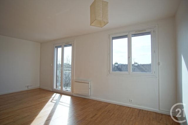 Appartement F4 à vendre - 4 pièces - 64.9 m2 - CHOISY LE ROI - 94 - ILE-DE-FRANCE - Century 21 Acv