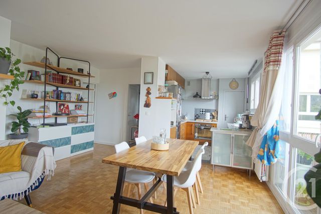 Appartement F5 à vendre - 5 pièces - 81.57 m2 - CHOISY LE ROI - 94 - ILE-DE-FRANCE - Century 21 Acv