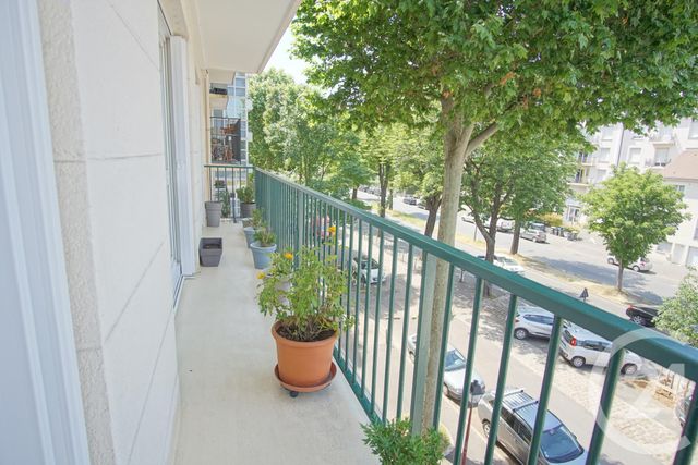 Appartement F5 à vendre - 5 pièces - 81.57 m2 - CHOISY LE ROI - 94 - ILE-DE-FRANCE - Century 21 Acv
