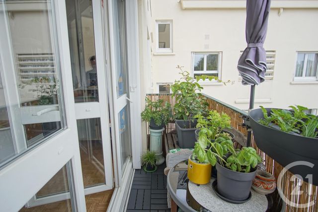 Appartement F5 à vendre - 5 pièces - 81.57 m2 - CHOISY LE ROI - 94 - ILE-DE-FRANCE - Century 21 Acv