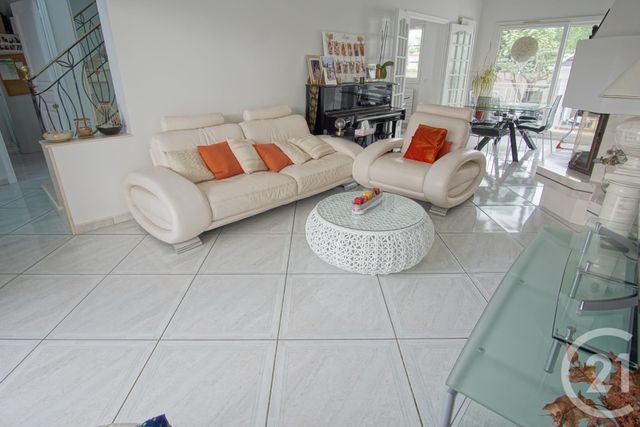 maison à vendre - 7 pièces - 137.7 m2 - CHOISY LE ROI - 94 - ILE-DE-FRANCE - Century 21 Acv