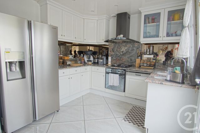 maison à vendre - 7 pièces - 137.7 m2 - CHOISY LE ROI - 94 - ILE-DE-FRANCE - Century 21 Acv