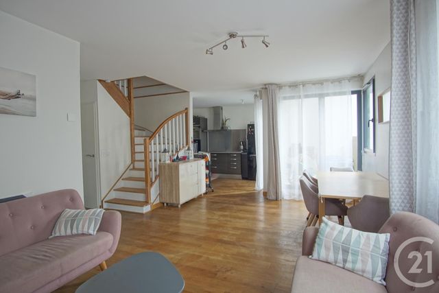 Appartement F4 à vendre - 4 pièces - 84.04 m2 - CHOISY LE ROI - 94 - ILE-DE-FRANCE - Century 21 Acv