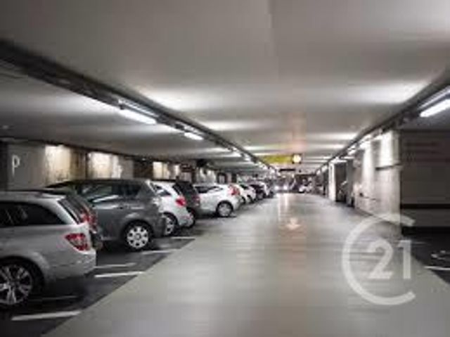 parking à louer - 15.0 m2 - CRETEIL - 94 - ILE-DE-FRANCE - Century 21 Acv
