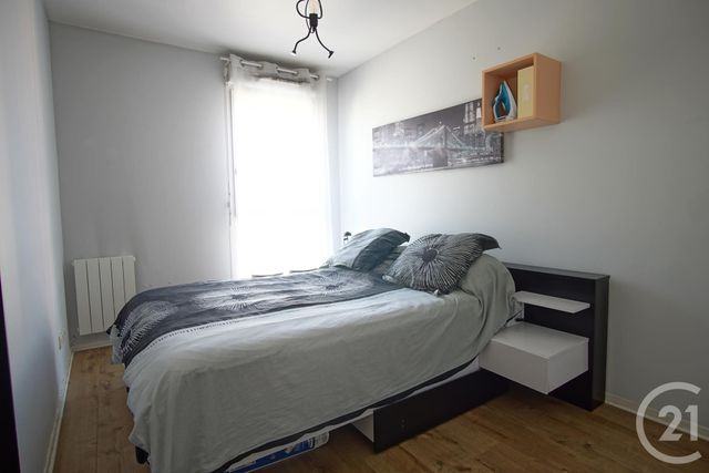 Appartement F2 à vendre - 2 pièces - 39.16 m2 - CHOISY LE ROI - 94 - ILE-DE-FRANCE - Century 21 Acv