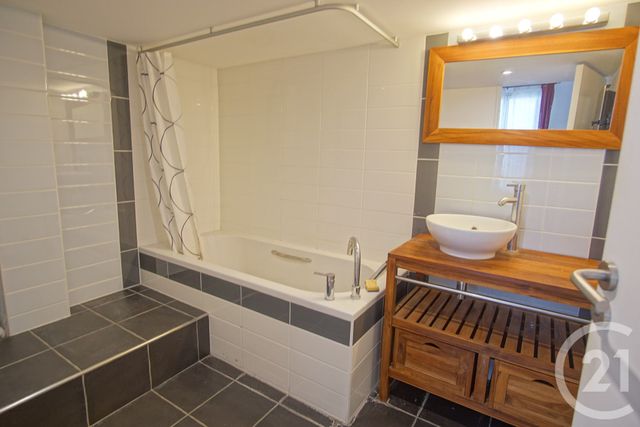 Appartement F2 bis à vendre - 3 pièces - 55.93 m2 - CHOISY LE ROI - 94 - ILE-DE-FRANCE - Century 21 Acv