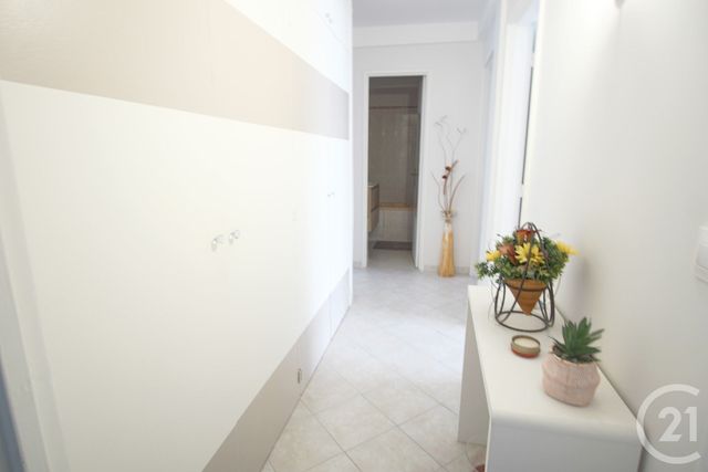 Afficher la photo en grand Appartement F4 à vendre - 4 pièces - 75.66 m2 - CHOISY LE ROI - 94 - ILE-DE-FRANCE - Century 21 Acv