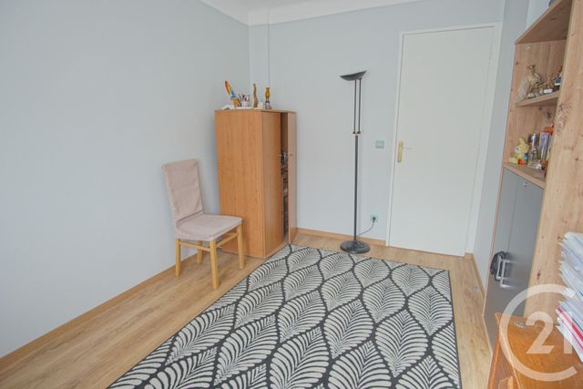 Afficher la photo en grand Appartement F4 à vendre - 4 pièces - 75.66 m2 - CHOISY LE ROI - 94 - ILE-DE-FRANCE - Century 21 Acv