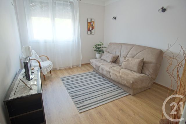 Afficher la photo en grand Appartement F4 à vendre - 4 pièces - 75.66 m2 - CHOISY LE ROI - 94 - ILE-DE-FRANCE - Century 21 Acv