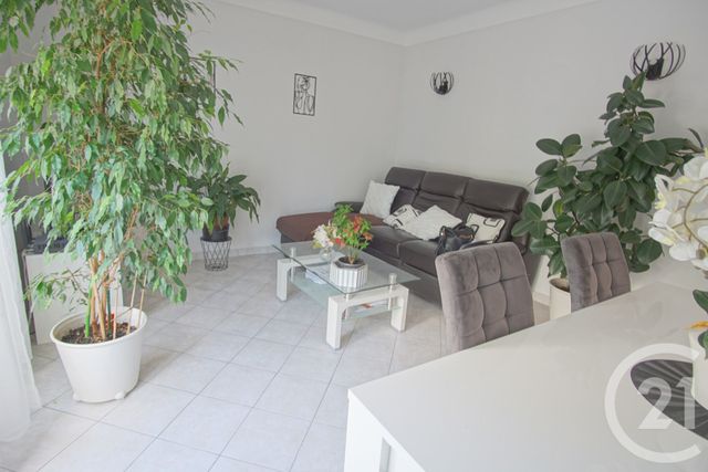 Afficher la photo en grand Appartement F4 à vendre - 4 pièces - 75.66 m2 - CHOISY LE ROI - 94 - ILE-DE-FRANCE - Century 21 Acv
