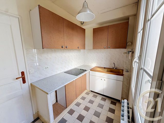 Appartement F2 à vendre - 2 pièces - 38.59 m2 - CHOISY LE ROI - 94 - ILE-DE-FRANCE - Century 21 Acv