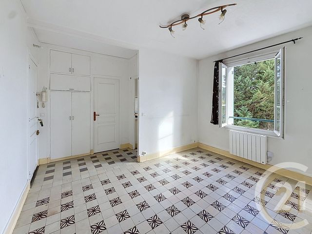 Appartement F2 à vendre CHOISY LE ROI