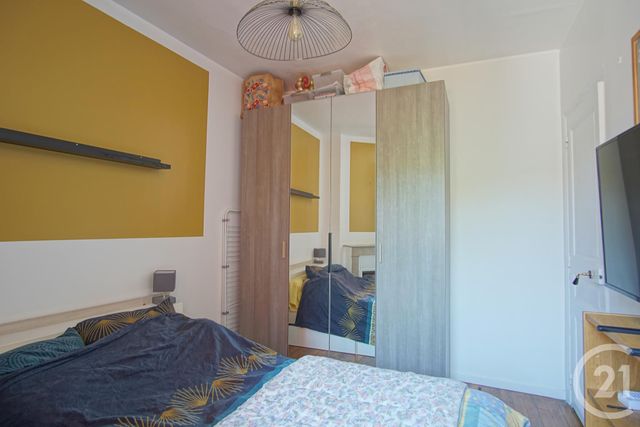 Appartement F2 à vendre - 2 pièces - 37.91 m2 - CHOISY LE ROI - 94 - ILE-DE-FRANCE - Century 21 Acv