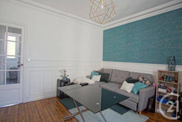 Appartement F2 à vendre - 2 pièces - 37.91 m2 - CHOISY LE ROI - 94 - ILE-DE-FRANCE - Century 21 Acv