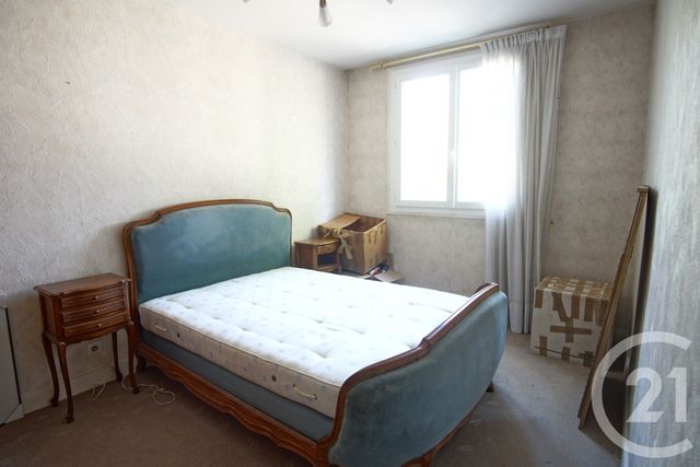 Appartement F4 à vendre - 4 pièces - 84.85 m2 - CHOISY LE ROI - 94 - ILE-DE-FRANCE - Century 21 Acv