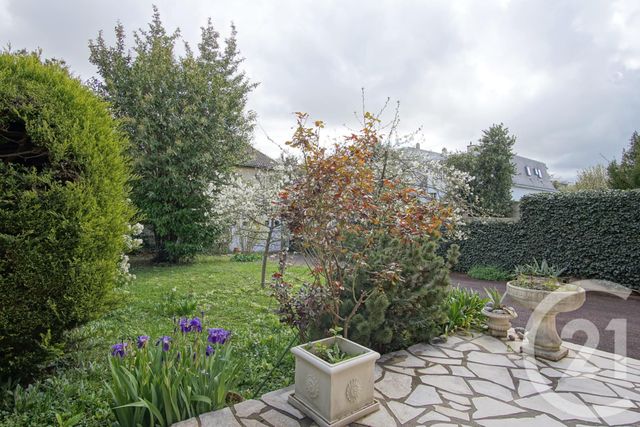 maison à vendre - 5 pièces - 143.09 m2 - CHOISY LE ROI - 94 - ILE-DE-FRANCE - Century 21 Acv