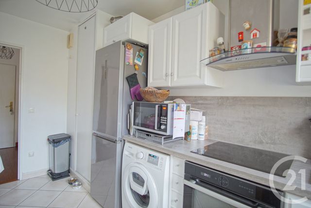 Appartement F4 à vendre - 4 pièces - 88.84 m2 - CHOISY LE ROI - 94 - ILE-DE-FRANCE - Century 21 Acv