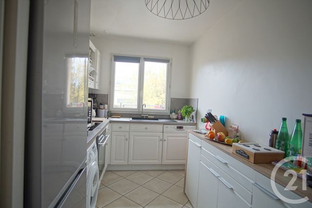 Appartement F4 à vendre - 4 pièces - 88.84 m2 - CHOISY LE ROI - 94 - ILE-DE-FRANCE - Century 21 Acv