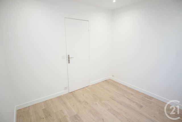 Appartement F3 à vendre - 3 pièces - 58.12 m2 - CHOISY LE ROI - 94 - ILE-DE-FRANCE - Century 21 Acv