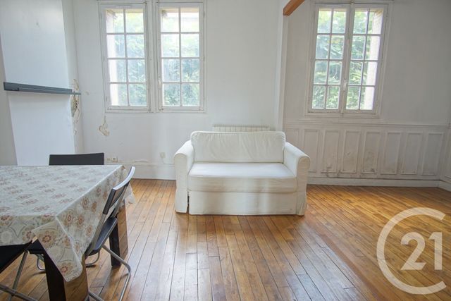 Afficher la photo en grand Appartement F3 à vendre - 2 pièces - 41.76 m2 - CHOISY LE ROI - 94 - ILE-DE-FRANCE - Century 21 Acv