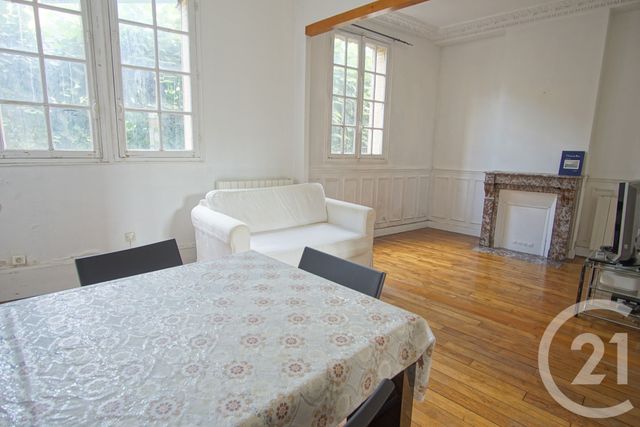 Appartement F3 à vendre - 2 pièces - 41.76 m2 - CHOISY LE ROI - 94 - ILE-DE-FRANCE - Century 21 Acv