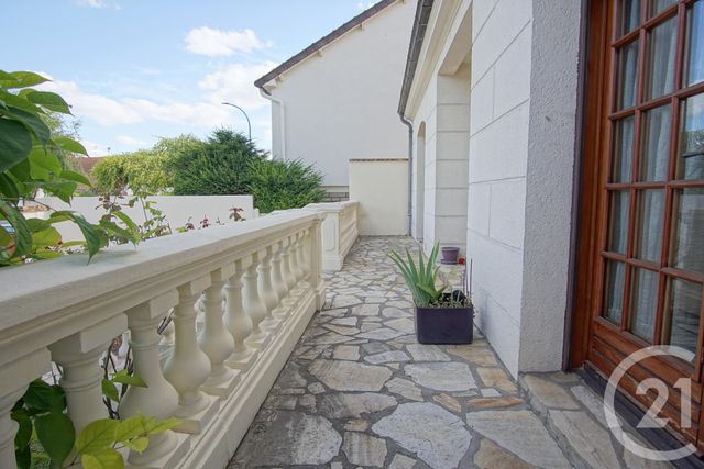 maison à vendre - 6 pièces - 137.27 m2 - CHOISY LE ROI - 94 - ILE-DE-FRANCE - Century 21 Acv