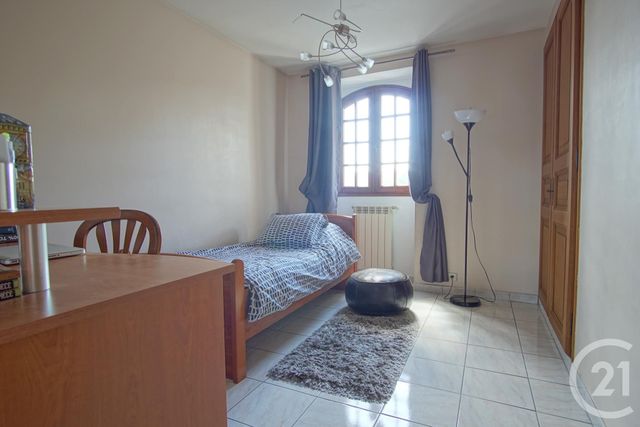 maison à vendre - 6 pièces - 137.27 m2 - CHOISY LE ROI - 94 - ILE-DE-FRANCE - Century 21 Acv