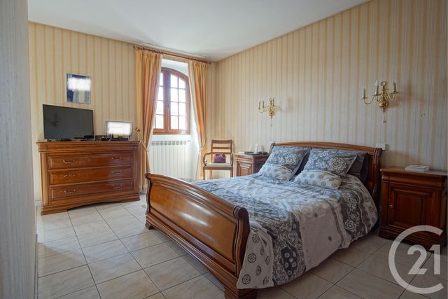 maison à vendre - 6 pièces - 137.27 m2 - CHOISY LE ROI - 94 - ILE-DE-FRANCE - Century 21 Acv