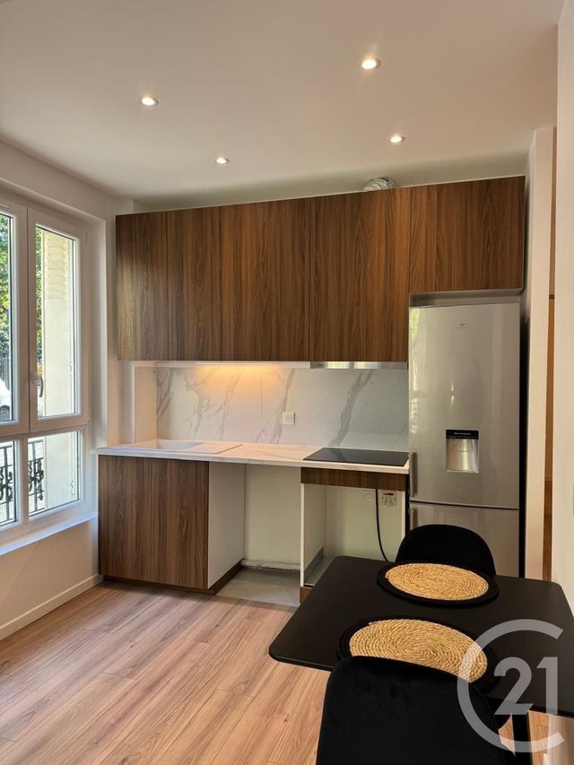 Appartement F2 à vendre - 2 pièces - 34.23 m2 - IVRY SUR SEINE - 94 - ILE-DE-FRANCE - Century 21 Acv