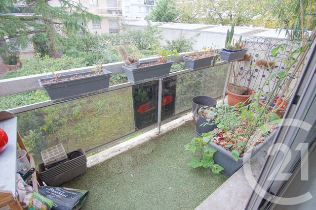 Appartement F2 à vendre - 2 pièces - 53.92 m2 - CHOISY LE ROI - 94 - ILE-DE-FRANCE - Century 21 Acv