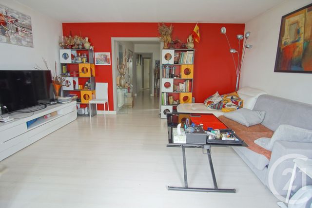 Appartement F2 à vendre - 2 pièces - 53.92 m2 - CHOISY LE ROI - 94 - ILE-DE-FRANCE - Century 21 Acv