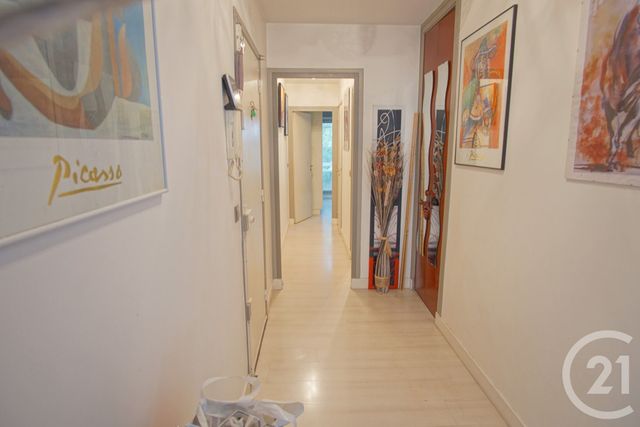 Appartement F2 à vendre - 2 pièces - 53.92 m2 - CHOISY LE ROI - 94 - ILE-DE-FRANCE - Century 21 Acv