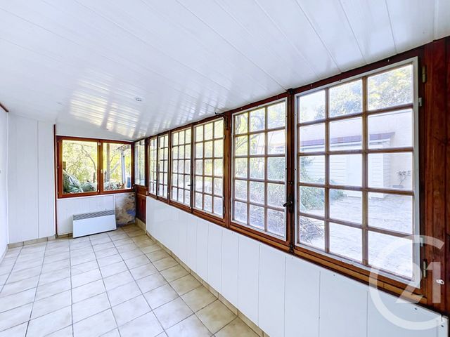 Appartement F2 à vendre - 2 pièces - 45.5 m2 - CHOISY LE ROI - 94 - ILE-DE-FRANCE - Century 21 Acv