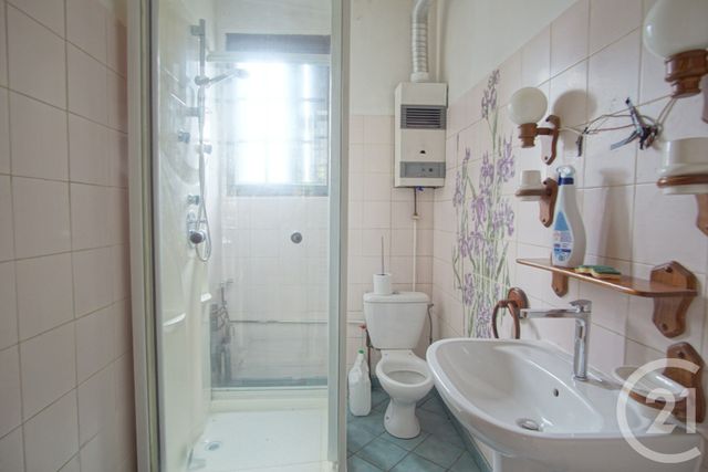 Afficher la photo en grand Appartement F2 à vendre - 2 pièces - 45.5 m2 - CHOISY LE ROI - 94 - ILE-DE-FRANCE - Century 21 Acv