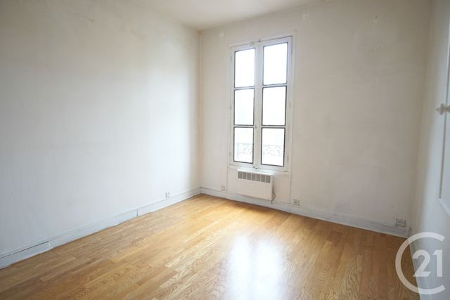 Afficher la photo en grand Appartement F2 à vendre - 2 pièces - 45.5 m2 - CHOISY LE ROI - 94 - ILE-DE-FRANCE - Century 21 Acv