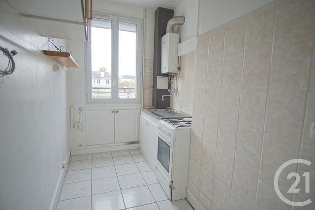 Appartement F2 à vendre - 3 pièces - 50.96 m2 - CHOISY LE ROI - 94 - ILE-DE-FRANCE - Century 21 Acv