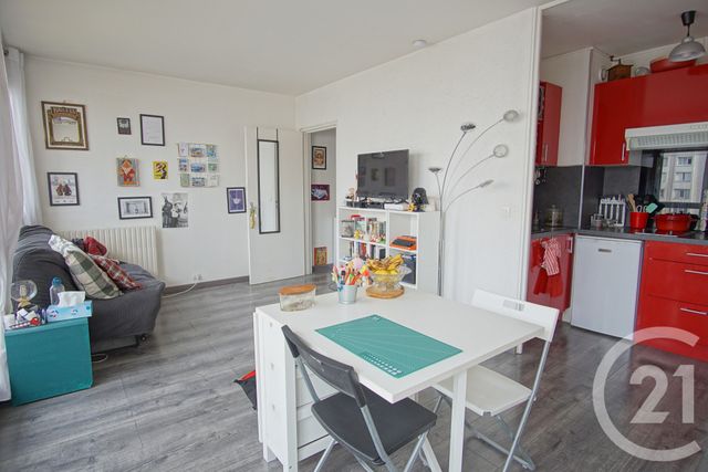 Appartement F1 à vendre - 1 pièce - 25.05 m2 - CHOISY LE ROI - 94 - ILE-DE-FRANCE - Century 21 Acv