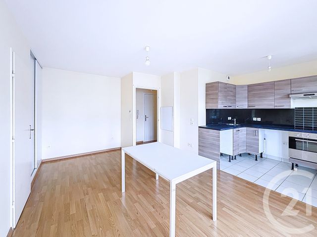 Appartement F2 à vendre - 2 pièces - 42.11 m2 - CHOISY LE ROI - 94 - ILE-DE-FRANCE - Century 21 Acv
