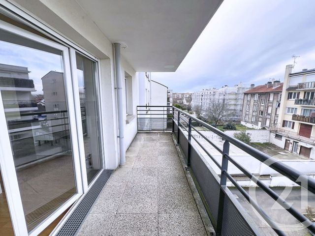 Appartement F2 à vendre - 2 pièces - 42.11 m2 - CHOISY LE ROI - 94 - ILE-DE-FRANCE - Century 21 Acv